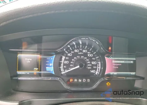 2015 Lincoln Mks z USA, uszkodzony, nr VIN 1LNHL9EK9FG601735